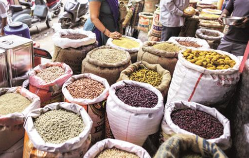 23 മാസത്തെ  ഏറ്റവും കുറഞ്ഞ പണപ്പെരുപ്പ നിരക്കിലേയ്ക്ക് രാജ്യം