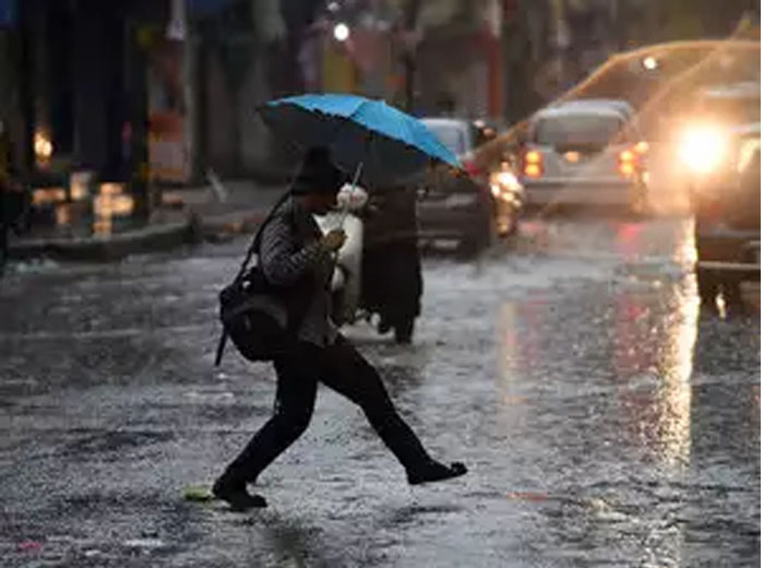 രാജ്യത്ത് മഴയുടെ അളവ് കുറയുമെന്ന് റിപ്പോര്‍ട്ട്; കാലാവസ്ഥയില്‍ മാറ്റങ്ങളുണ്ടായാല്‍ സാമ്പത്തിക മാന്ദ്യം ഉണ്ടായേക്കും