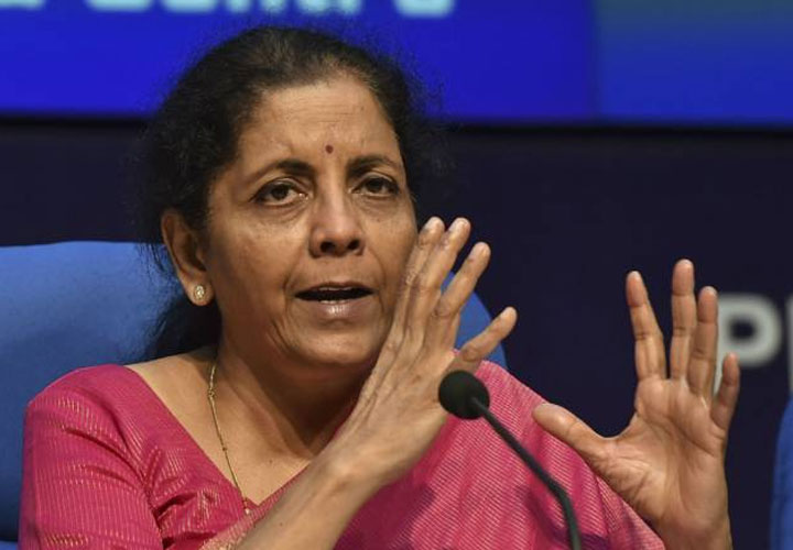 'റിസര്‍വ് ബാങ്കിന്റെ ഉത്തേജന പാക്കേജ് വിനിയോഗിക്കാനുള്ള വാതിലുകള്‍ തുറന്നിടുമെന്ന്' ധനമന്ത്രി; തുക എങ്ങനെയാണ് ഉപയോഗിക്കുകയെന്ന വിവരങ്ങള്‍ ഉടന്‍ അറിയിക്കുമെന്നും നിര്‍മ്മലാ സീതാരാമന്‍