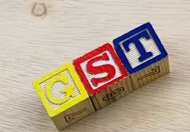 ജിഎസ്ടിയിലൂടെ വരുമാനം വര്‍ധിപ്പിക്കാമെന്ന കേന്ദ്ര സര്‍ക്കാറിന്റെ വാദത്തിന് തിരിച്ചടി; ജൂണ്‍ മാസത്തിലെ ജിഎസ്ടി വരുമാനം ഒരു ലക്ഷം കോടി രൂപയ്ക്ക് താഴെ