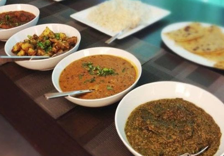 മഹാരാഷ്ട്രയില്‍  10 രൂപയ്ക്ക് ഊണ്‍ നല്‍കാനുള്ള തയ്യാറെടുപ്പ്; 'ശിവ് ഭോജന്‍' പദ്ധതി വന്‍ കയ്യടി നേടുമ്പോള്‍;  പാവപ്പെട്ടവര്‍ക്ക് മാത്രം പ്രത്യേകം പരിഗണന