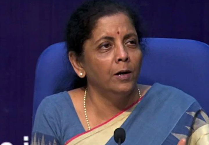രാജ്യത്തെ പൊതുമേഖലാ ബാങ്കുകള്‍ തമ്മില്‍ ലയിക്കും; ബാങ്കുകളുടെ എണ്ണം  12 ആയി ചുരുങ്ങും;ലയനം നടപ്പിലാക്കുന്നത് ബാങ്കുകളുടെ വളര്‍ച്ച ലക്ഷ്യമിട്ട്